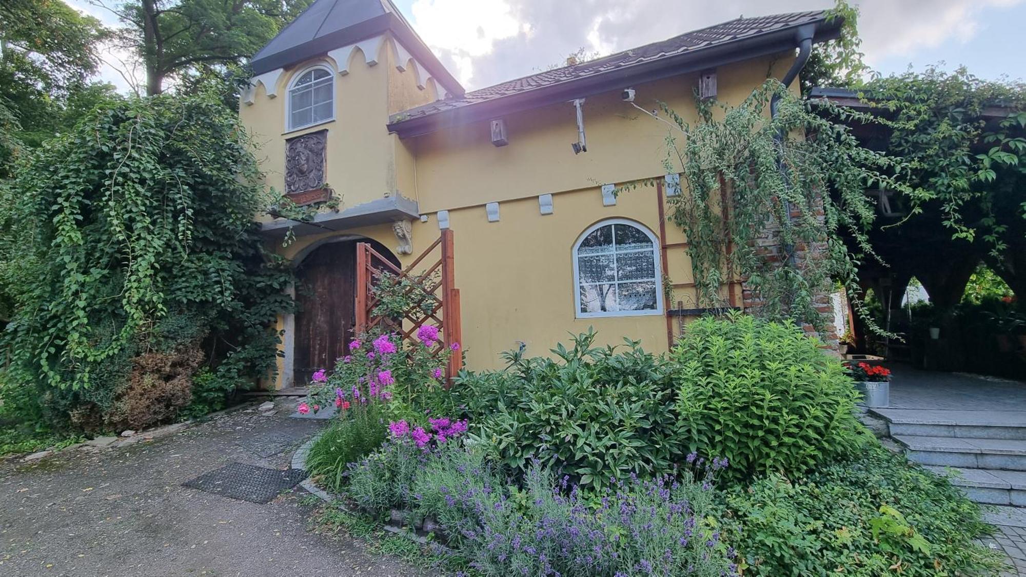 Dwor Boratyn Bed & Breakfast Dış mekan fotoğraf