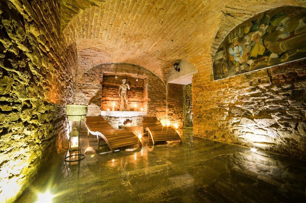 Dwor Boratyn Bed & Breakfast Dış mekan fotoğraf