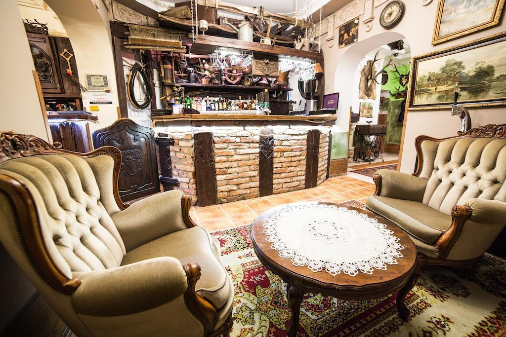 Dwor Boratyn Bed & Breakfast Dış mekan fotoğraf